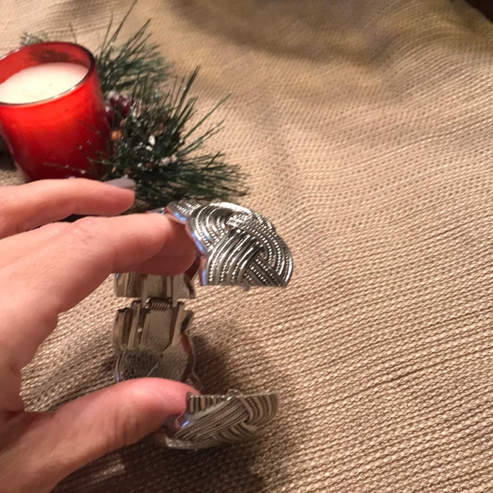 Silver braid bracelet - Picture 3 of 3